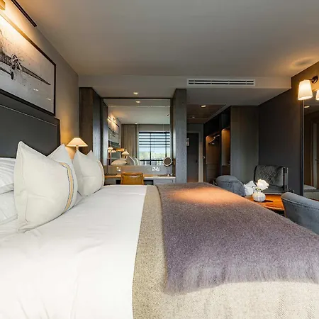 Hotel Dakota Airport Manchester