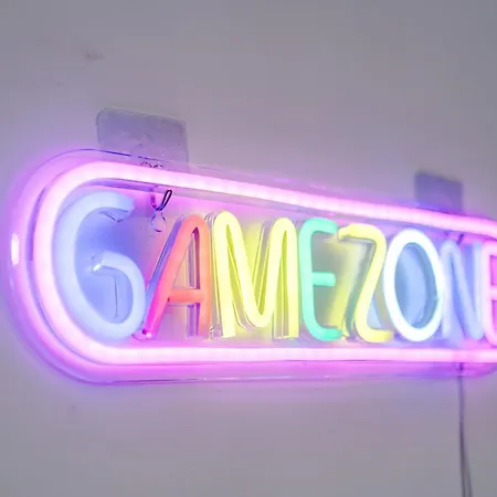 Game Zone, Trafford Centre Nearby, Sleeps 8 Дом отдыха *