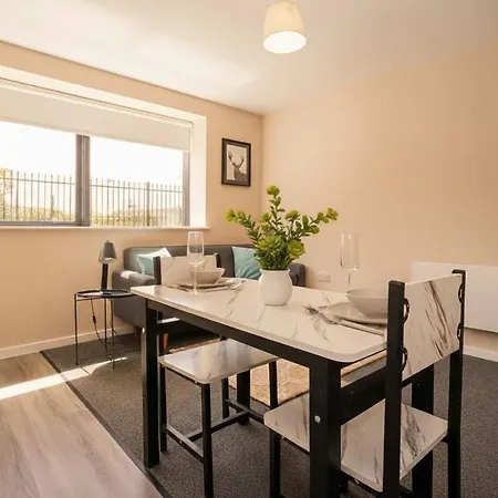 Modern 1 Bed W Fast Broadband