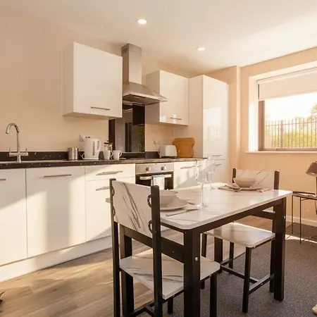 Modern 1 Bed W Fast Broadband Apartament Manchester