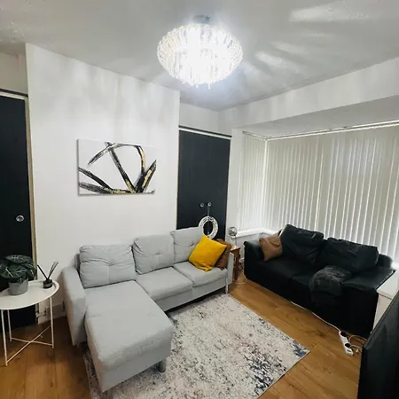 Grey Homes, Private Near Piccadilly Station 15 Mins Ubytování v soukromí Manchester