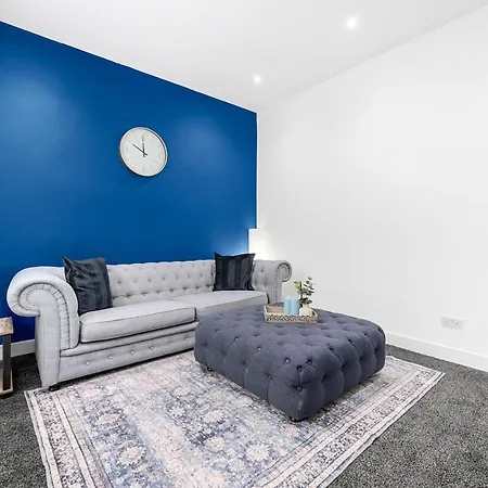 Stylish 2 Bed House In بيت للعطل