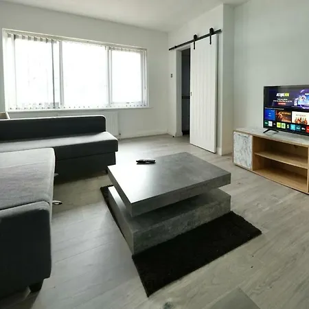3 Bedroom In *