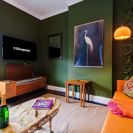 Stylish Retro Retreat By 53 Degrees In 4 Bed Prázdninový dům *