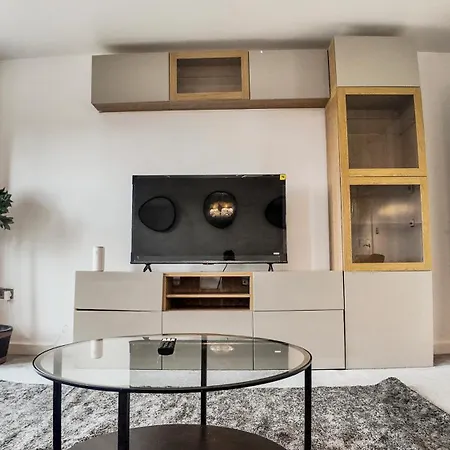 بيت للعطل Stylish In Vibrant Salford, مانشستر