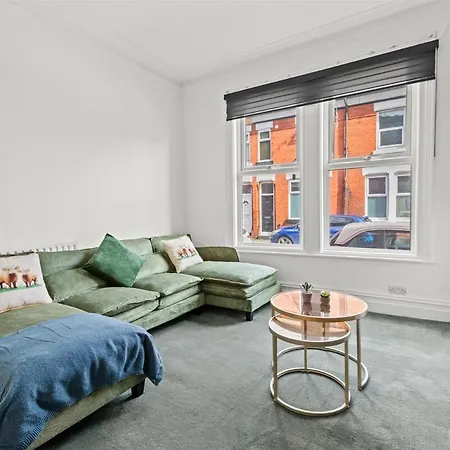 Winsick Residences Fallowfield Up To 11 Guests * מנצ'סטר