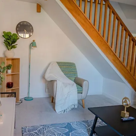 Stylish 3-bedroom For Groups With Parking, Greater بيت للعطل