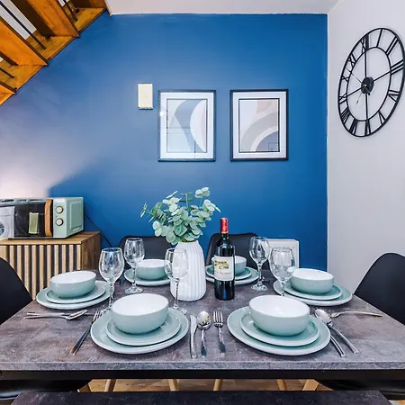 Prázdninový dům Modern 2 Bed By 53 Degrees With Parking & Garden Manchester