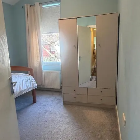 بيت للعطل Bright Home, Modern & Spacious