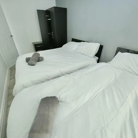 3 Bedroom In بيت للعطل مانشستر