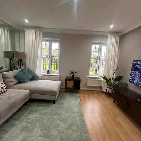 Stretford 4 Bed Townhouse M32 Ferienhaus *