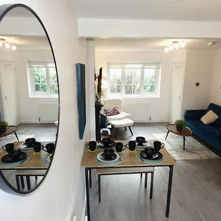 2bdr House 4 Beds & Sofa With 3 Tvs Netflix Ps4 Free Parking Near Mcr Ao Arena Prázdninový dům