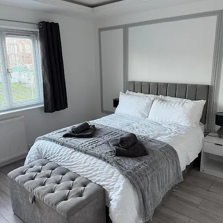 Modern Near Centre, Etihad Co-op Live بيت للعطل مانشستر