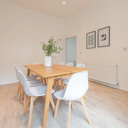 Prázdninový dům Stylish Comfort Retreat - Salford - Sleeps 8 Manchester