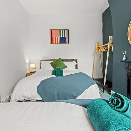 Winsick Residences Fallowfield Up To 11 Guests *
