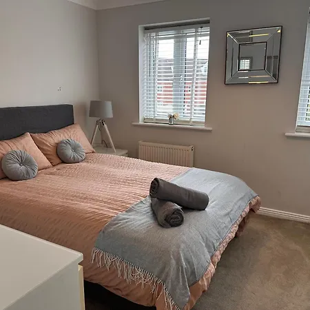 Stretford 4 Bed Townhouse M32