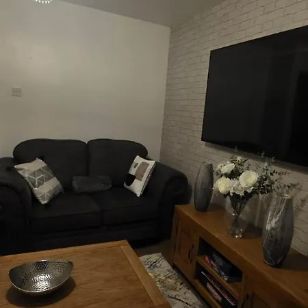 Casa Havilah - Contractor House Sleeps 4 Parking بيت للعطل