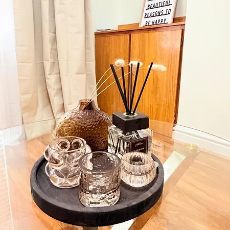 بيت للعطل Bright Home, Modern & Spacious
