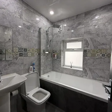 Ashfield Ii Co-living - Private Self-cater *