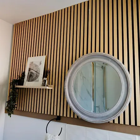 Stylish 3-bedroom For Groups With Parking, Greater مانشستر