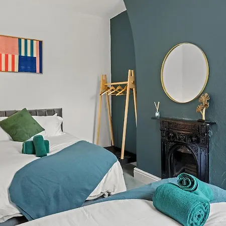 Winsick Residences Fallowfield Up To 11 Guests *