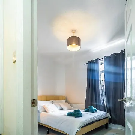 بيت للعطل Stylish 2bdr 10m To Centre Free Parking مانشستر