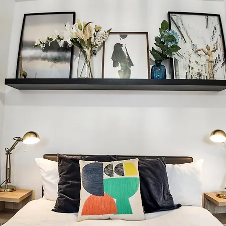 بيت للعطل Stylish In Vibrant Salford, *