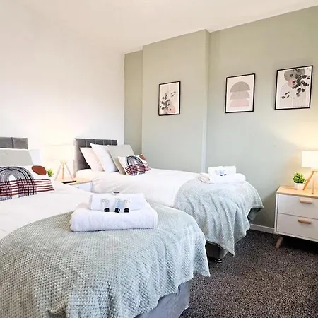 Prázdninový dům 2bdr House 4 Beds & Sofa With 3 Tvs Netflix Ps4 Free Parking Near Mcr Ao Arena *