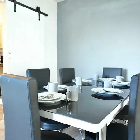 3 Bedroom In Manchester