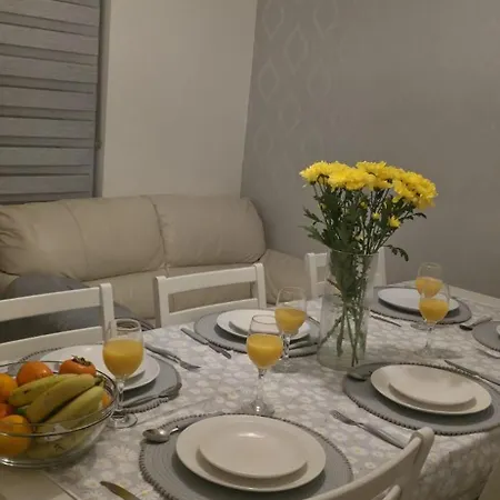 Casa Havilah - Contractor House Sleeps 4 Parking بيت للعطل