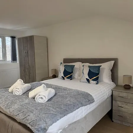Ashfield Ii Co-living - Private Self-cater *