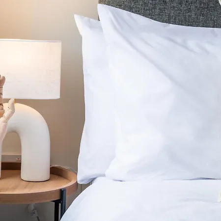 Stylish Comfort Retreat - Salford - Sleeps 8 Prázdninový dům *