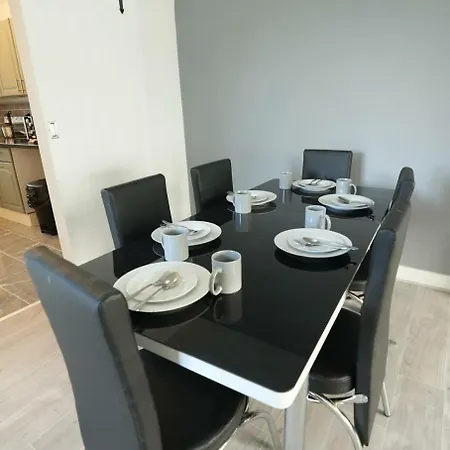 3 Bedroom In