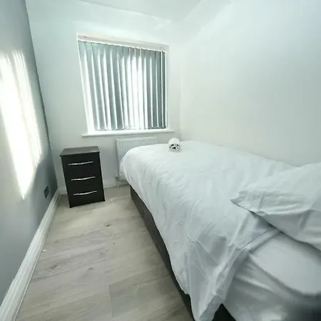 3 Bedroom In *