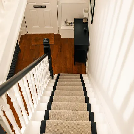 Arena House 3bd With Games Walk To Coop Eithad * מנצ'סטר
