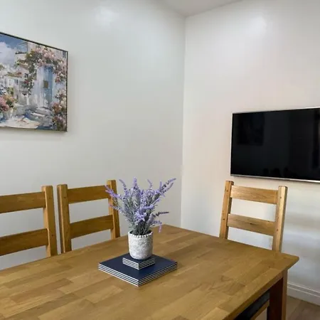 Ashfield Ii Co-living - Private Self-cater * Manchester