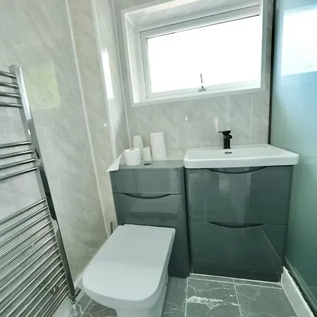 3 Bedroom In Semesterbostad Manchester