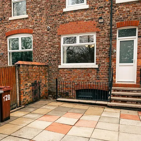 Arena House 3bd With Games Walk To Coop Eithad Manchester