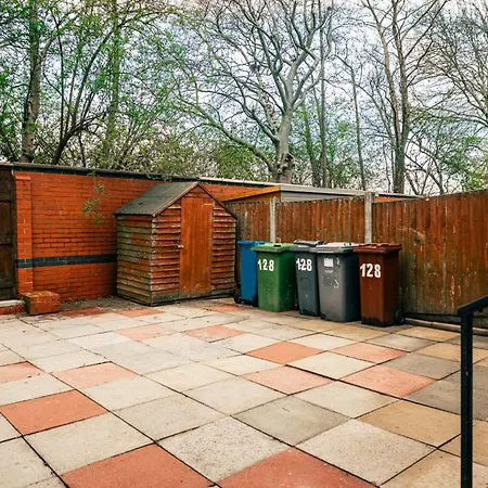 Arena House 3bd With Games Walk To Coop Eithad * Manchester