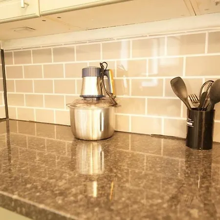بيت للعطل 3 Bedroom In *