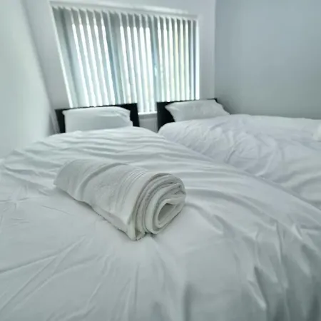 3 Bedroom In بيت للعطل مانشستر