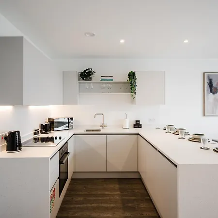 1 Bed Centre - Near Ao Arena, Victoria Train Station, Of Salford - Free 1hr Early Check-in *