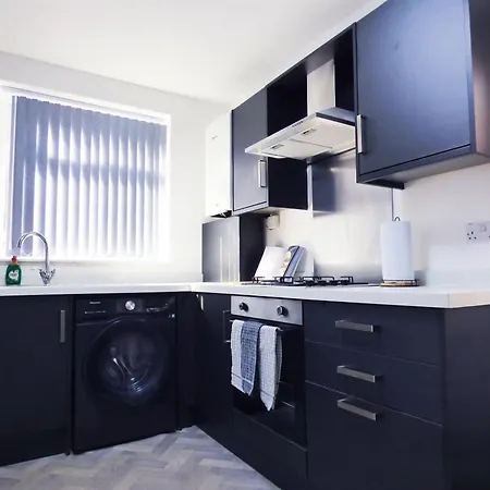 Spacious 4-bed House In Fallowfield Sleeps 8 Apartmán