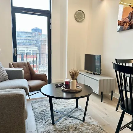 Cute 1 Bed Duplex With Balcony Apartmán *