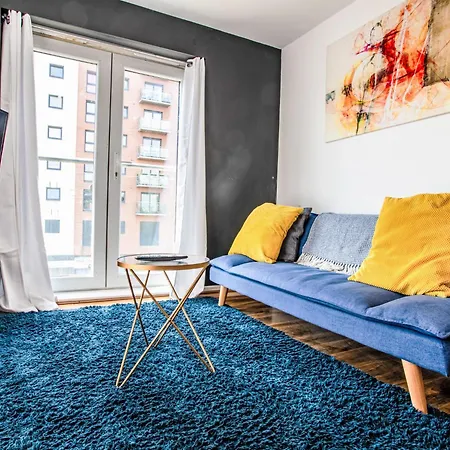 1-schlafzimmer-wohnung- 3 Gaeste Mit Parkplatz Und Wi-fi By Interhome *