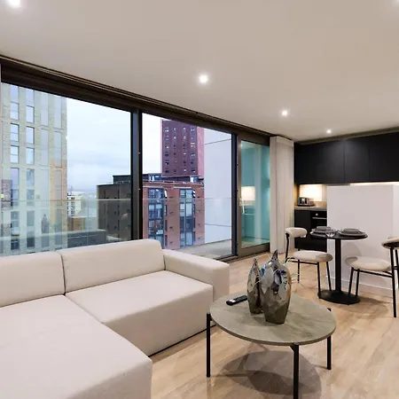 Highline At The Heim * Manchester