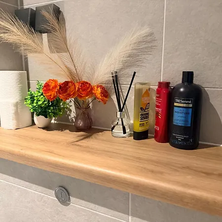 Stylish 1-bed Apartment, 15 Mins To Old Trafford Manchester