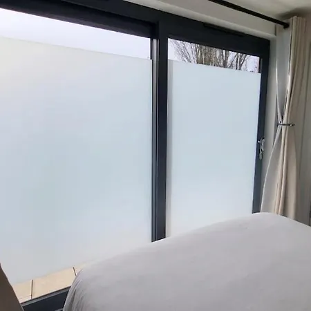 Apartmán The Garden - Modern With Free Parking