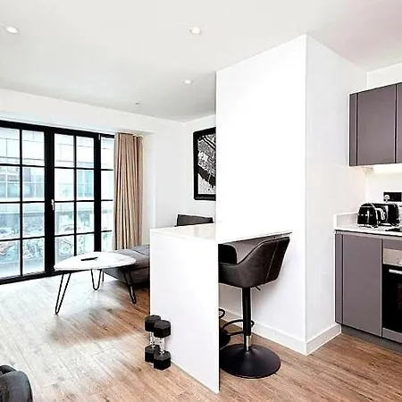 Luxury In Centre - Long Apartamento *