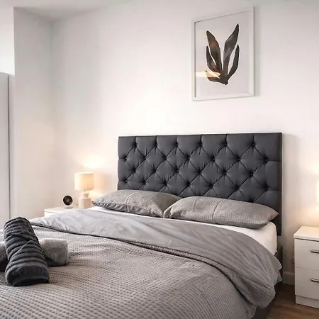 Modern Riverside Near
